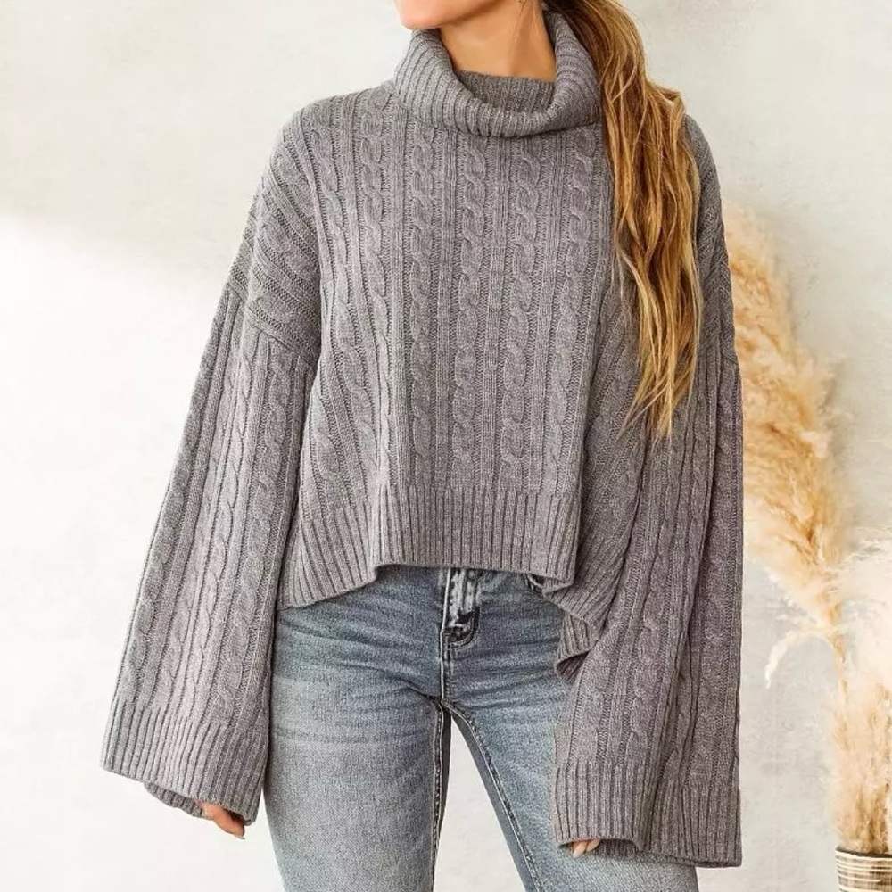 Cable Knit Boxy Sweater, Cropped Turtleneck with Wide Sleeves, Gray, XL